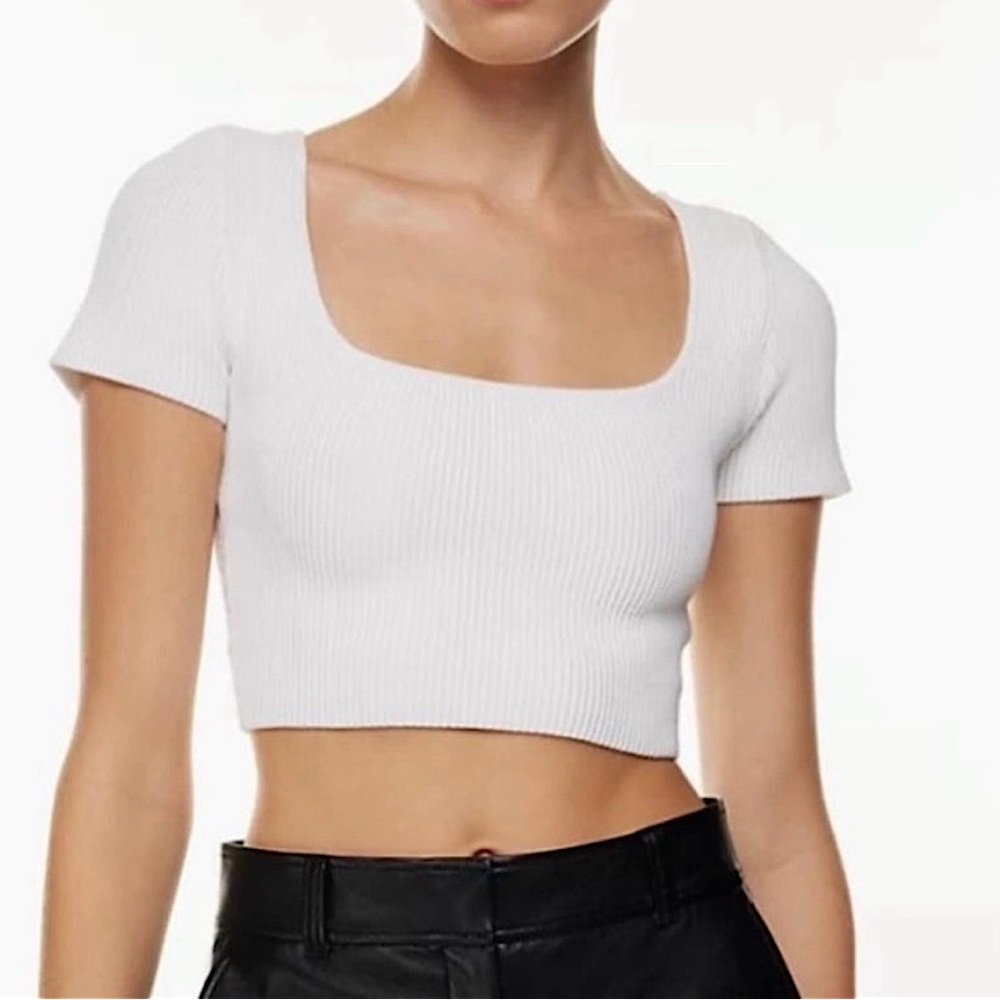 Aritzia Babaton White Sculpt Knit Ribbed Square Neck Short Sleeve Crop Top